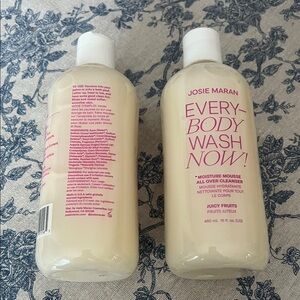 Josie Maran Everybody Wash Now! Body Wash - Juicy Fruits set of 2